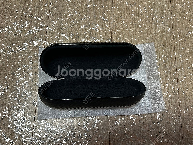 [판매중] 룩소티카 정품 오클리 라지 카본 선글라스 케...--2