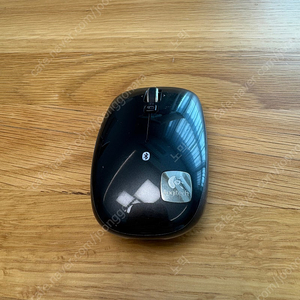 Logitech M555b 블루투스 레이저 마우스