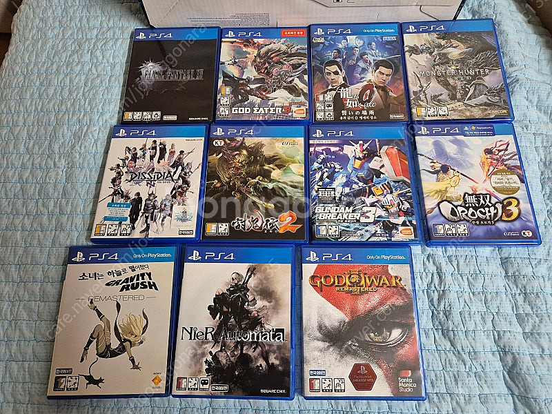 PS4 Pro 1TB + 타이틀 다수 팝니다.--2