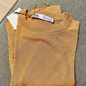 새상품) 자라 s 긴팔 얇은 파인 니트 스웨터 코스 마시모두띠 구호 닥스 빈폴 bcbg 가니 비이커 스타일