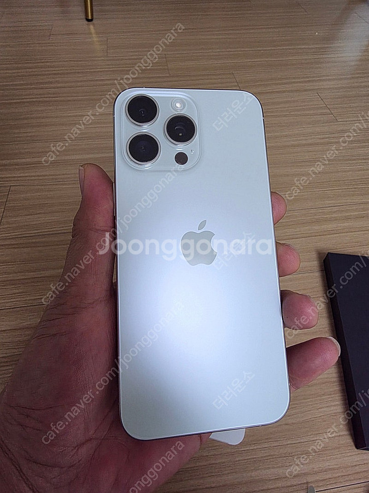 아이폰15프로맥스 512GB 애플케어플러스 및 애플워치...--0