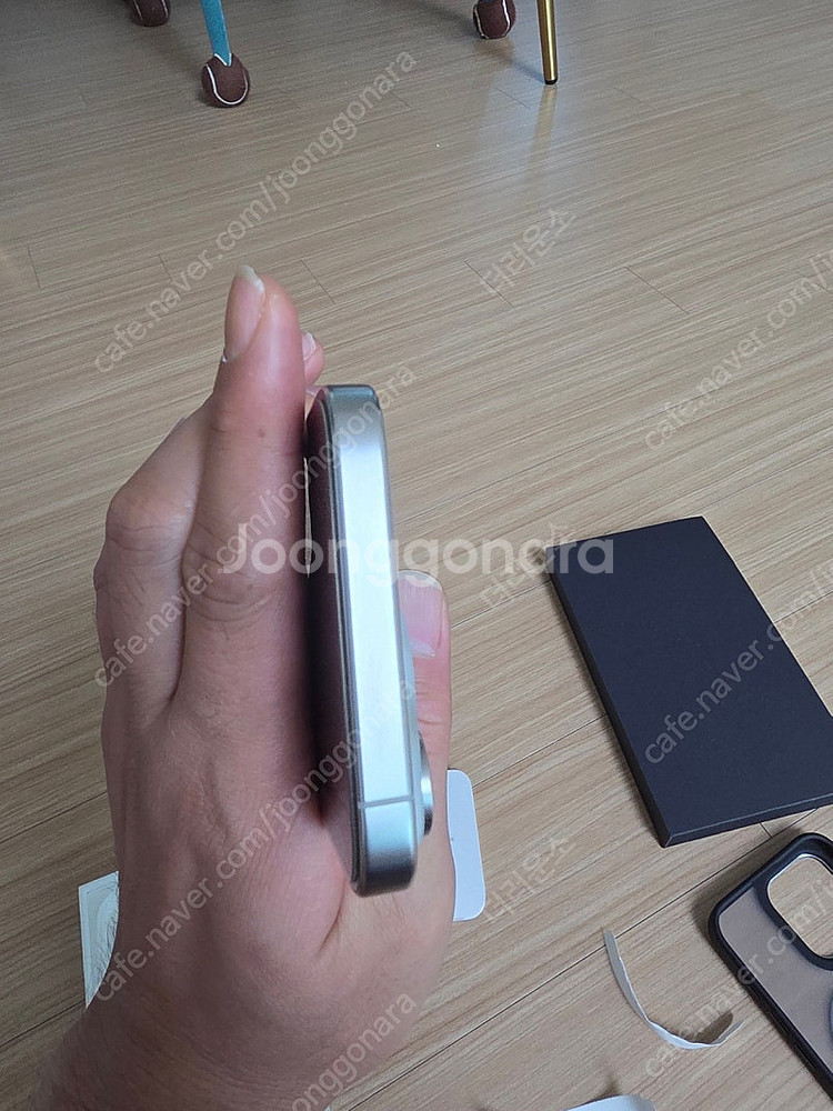 아이폰15프로맥스 512GB 애플케어플러스 및 애플워치...--3