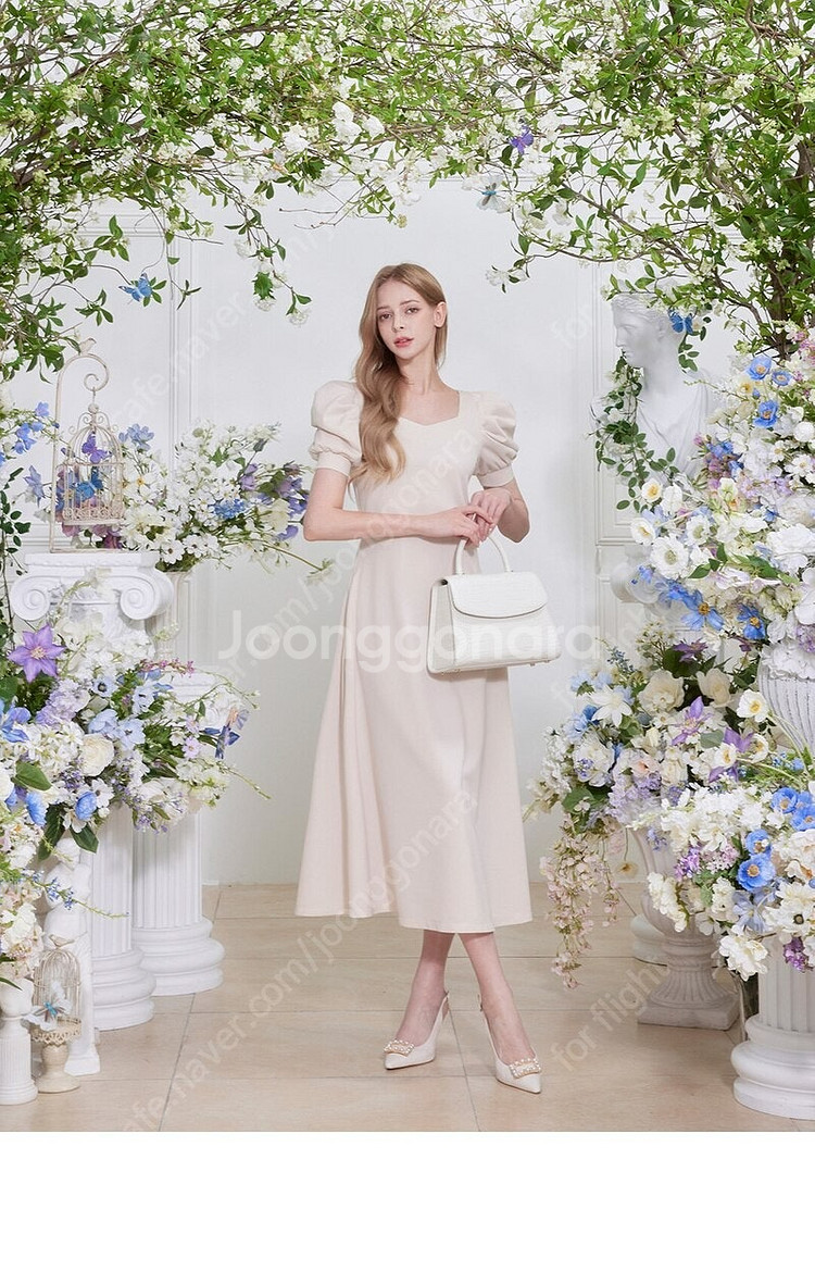 GRACE U 그레이스유 아벨원피스 아이보리 정가 15...--0