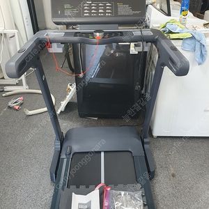 김해 이고진 런닝머신x4 팝니다