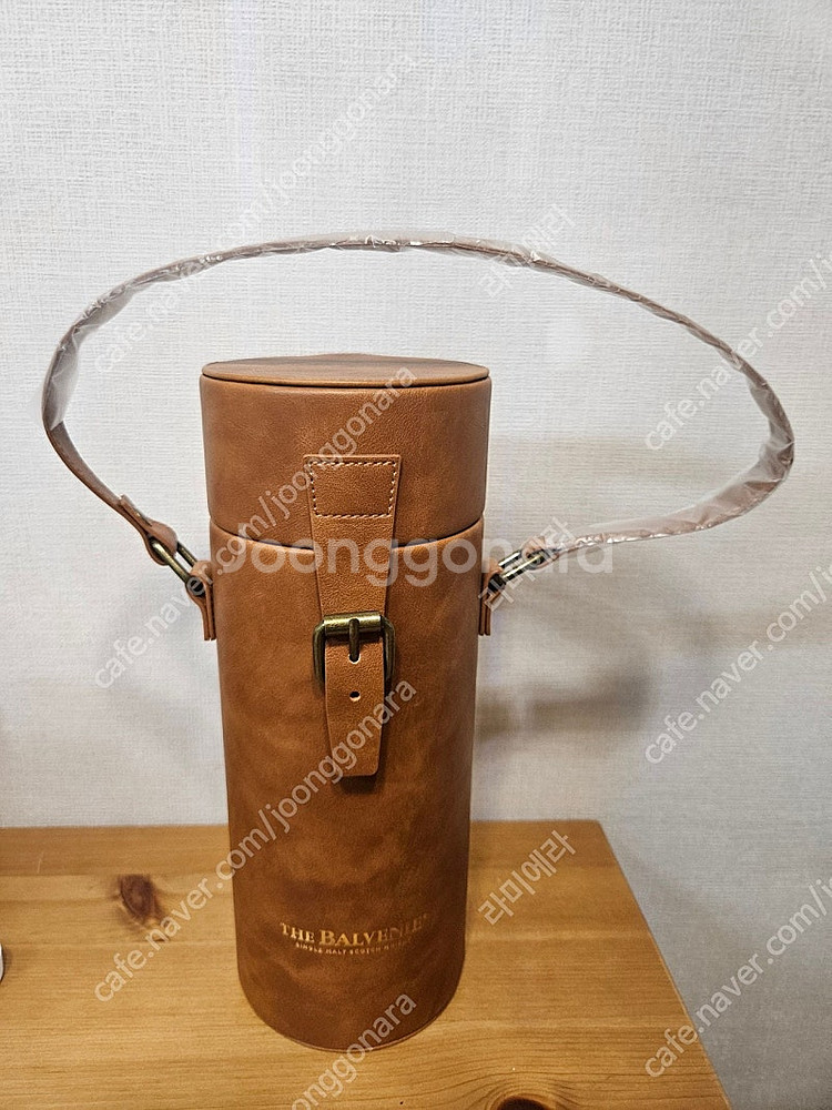 발베니 가죽 케이스 가방 택포--0