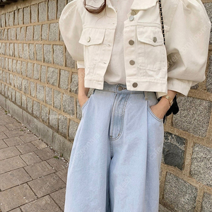 바이 byssiny 씨니 씨니데님자켓 화이트 팔아요