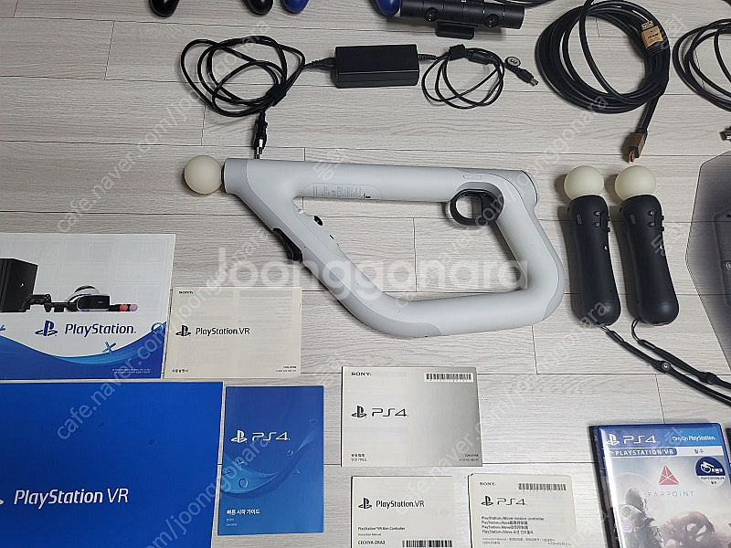 플스4, VR, 게임DVD 등등 포함 셋트 판매합니다....--5
