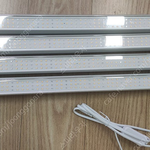 LED 식물등 4개 1세트 빠르게 정리합니다