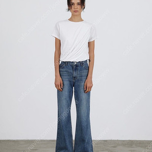 (새상품) 르바 Relaxed Boots Cut Denim 릴렉스드 부츠컷 데님 청바지 다크블루 M