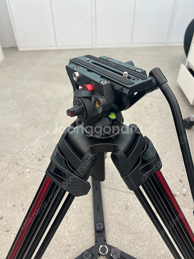 밀리부(milliboo) MTT605a 영상용 삼각대 ...--2