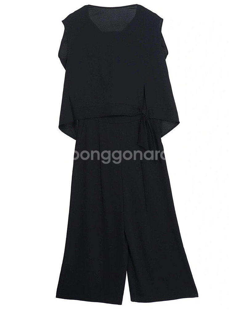 쉬즈미스 민소매 점프수트 55. 루치아노 최 원피스--0