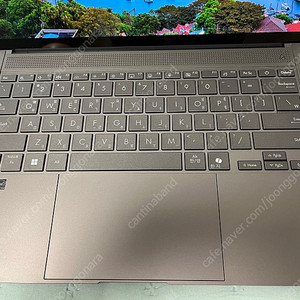 ASUS 젠북 S14 258v 판매합니다.