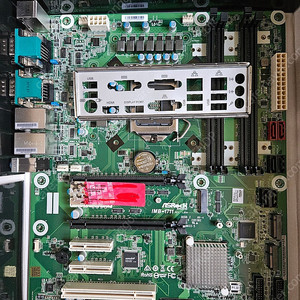 ASRock Industrial - IMB-1711 인텔 intel 10th 산업용 메인보드 판매합니다.
