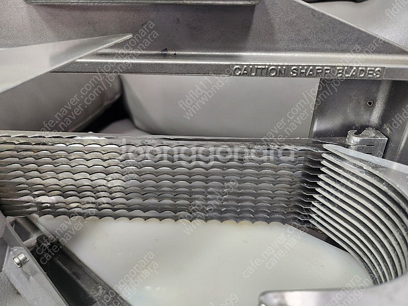 야채 토마토 슬라이서 웨이브형 칼날 경기 광주 택배가능--4