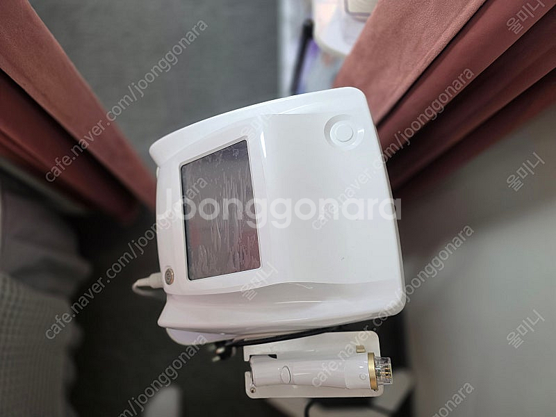 고주파 써마지 리큐어 얼마사용안한거 판매합니다.--3