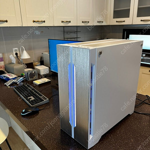 인텔 i9 12900K / RTX 3060 12G / DDR5 32G / SSD 1TB 데스크탑 PC 팝니다
