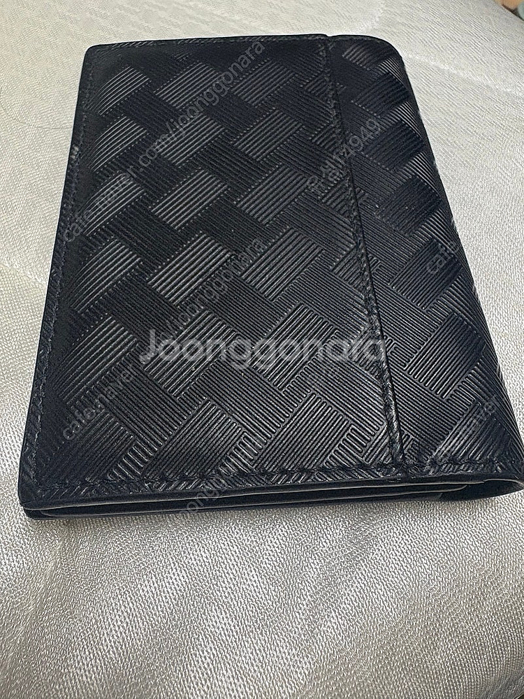 몽블랑 익스트림 3.0 카드홀더 4cc 판매합니다.(8...--1