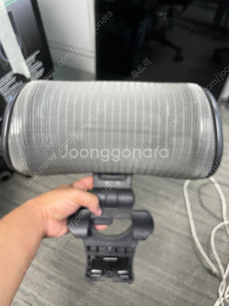 에어론 en헤드레스트--1