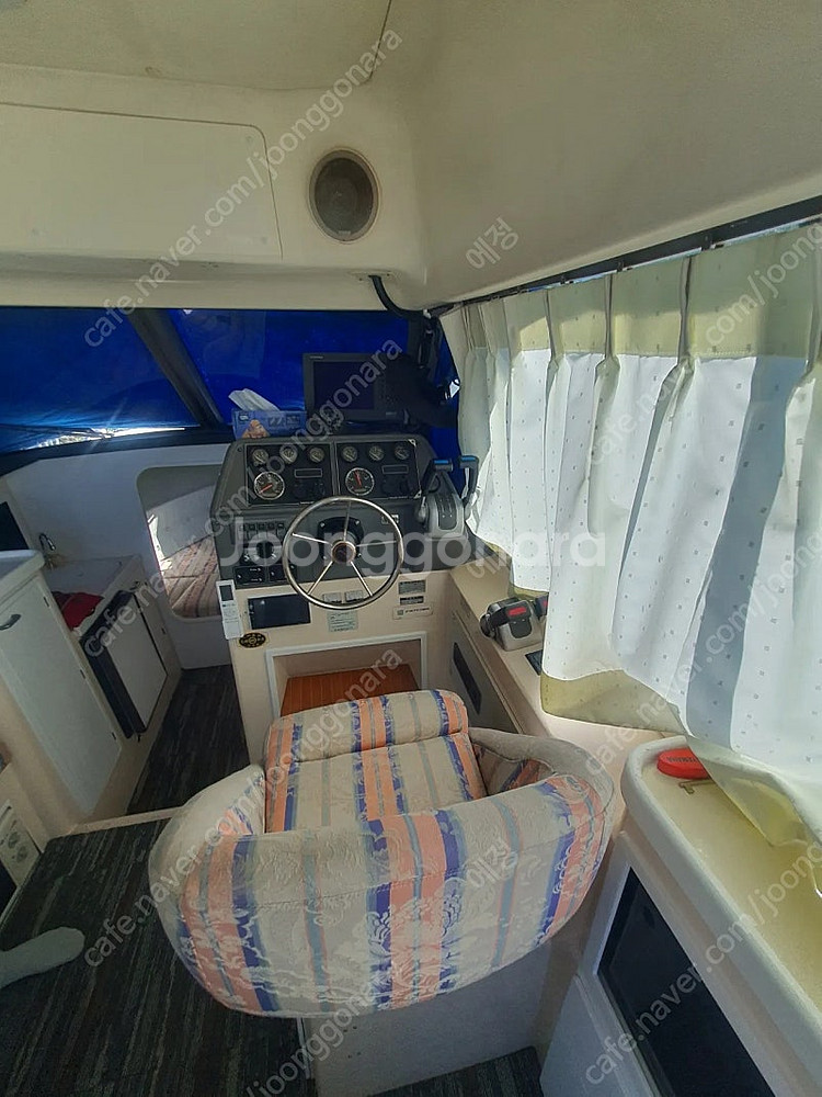 27피트 하우스형 야마하 낚시보트 팝니다--2