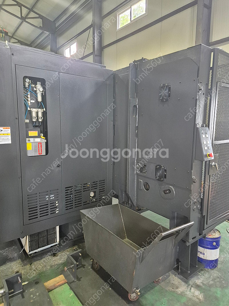 위아 KH63G 6P 2018년식 수평머시닝센터 6파랫트 호리젠탈 630파랫트 630각 판매합니다--9