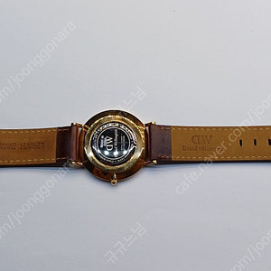 다니엘웰링턴 가죽시계 36mm