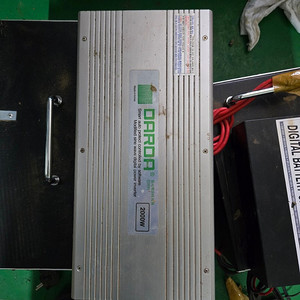 다르다 유사계단파 2000w 인버터