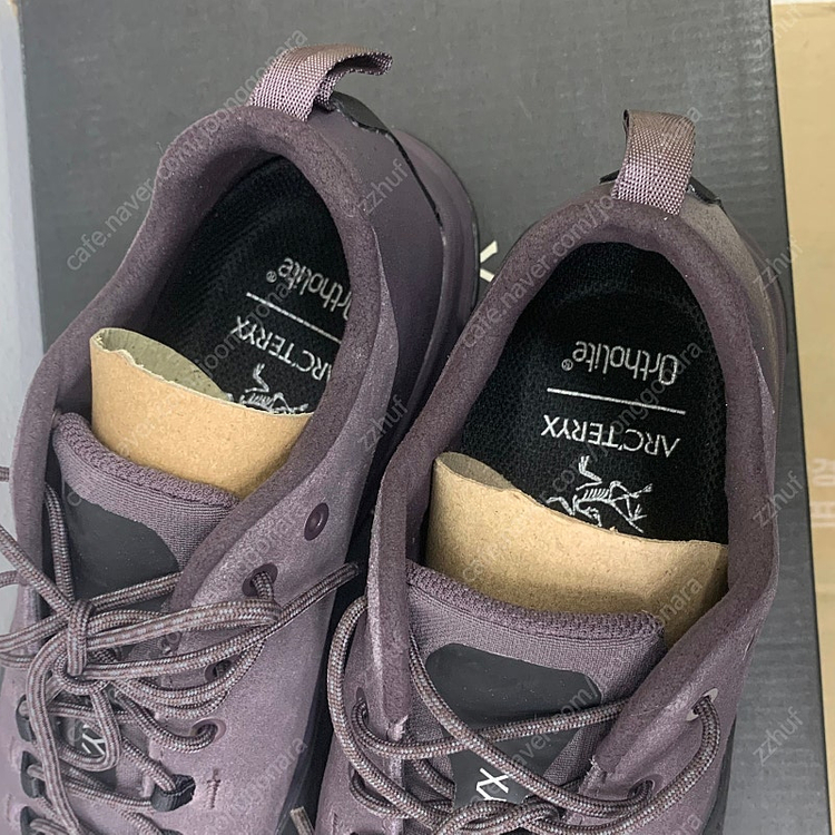 아크테릭스 컨실ar w uk4.5사이즈 230 235--3