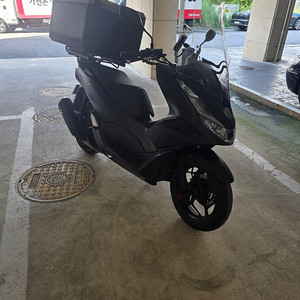 혼다 PCX125 24년식 팝니다