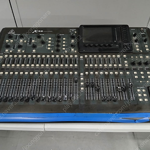 X32 베링거 음향콘솔