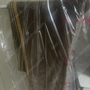 니들스 벨루어 트랙팬츠 네로우핏 L 브라운