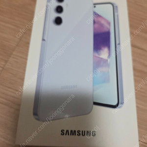 삼성 갤럭시 skt 퀀텀5 a556 화이트 128gb 팝니다