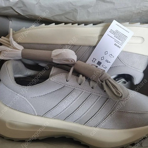 아디다스 피어오브갓 로스엔젤레스 세서미 250