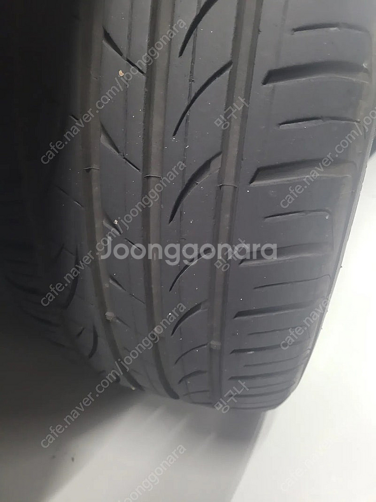 인피니티 Q70 18인치 휠타이어 판매합니다.--1