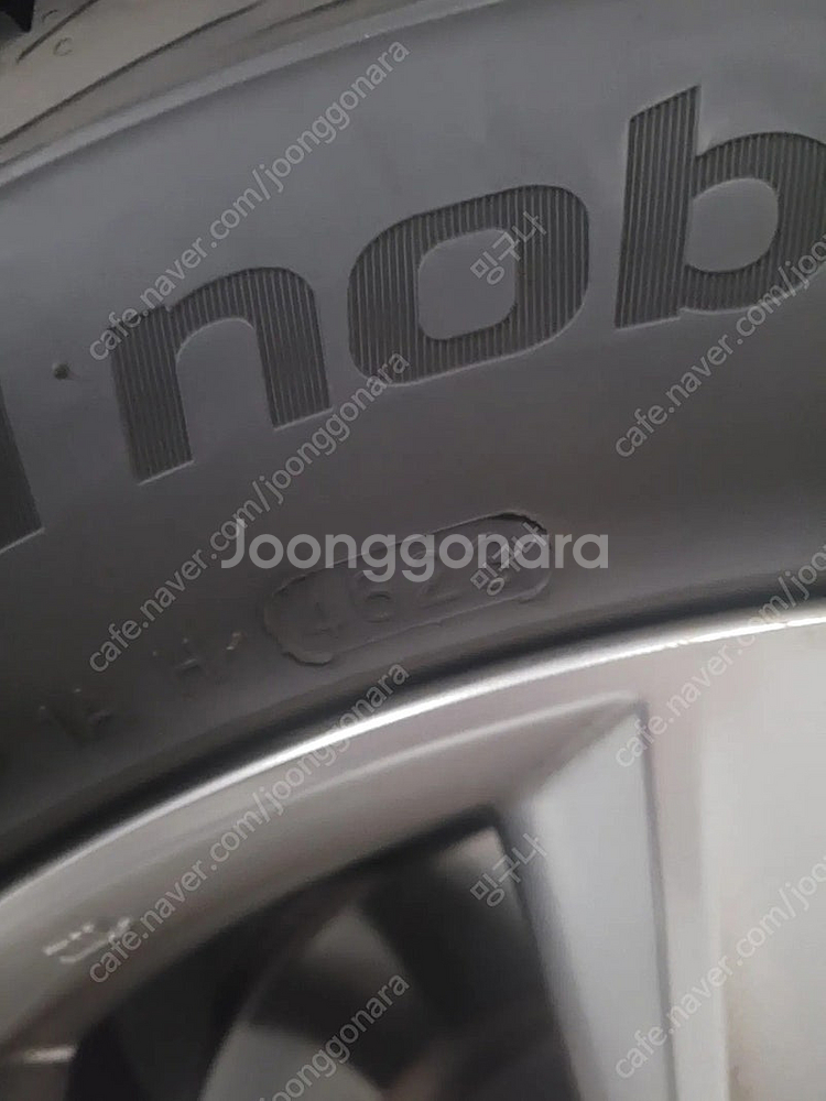 인피니티 Q70 18인치 휠타이어 판매합니다.--3