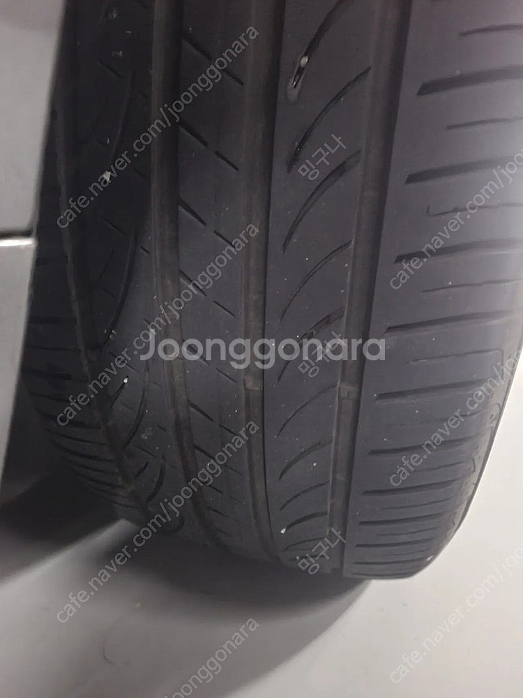 인피니티 Q70 18인치 휠타이어 판매합니다.--4