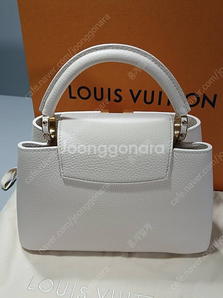 루이비통 카퓌신BB 토트백 M25087 - 24년--2