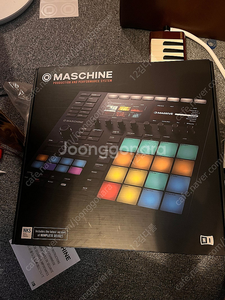 NI MASCHINE MK3--1