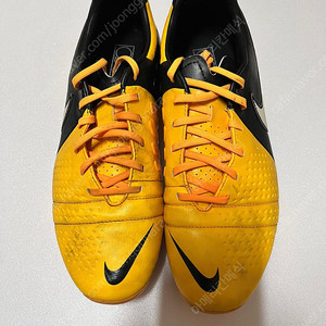 나이키 CTR360 리브레토3 HG 판매