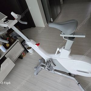 엑사이더 실내자전거 업다운 ES590 즈위프트 스피닝 사이클