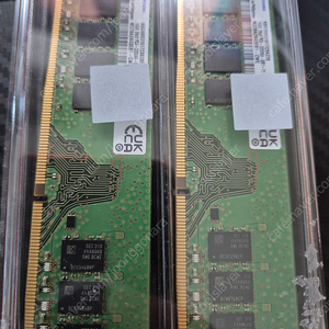 삼성전자 DDR4-3200 (16GB) 2개 팝니다