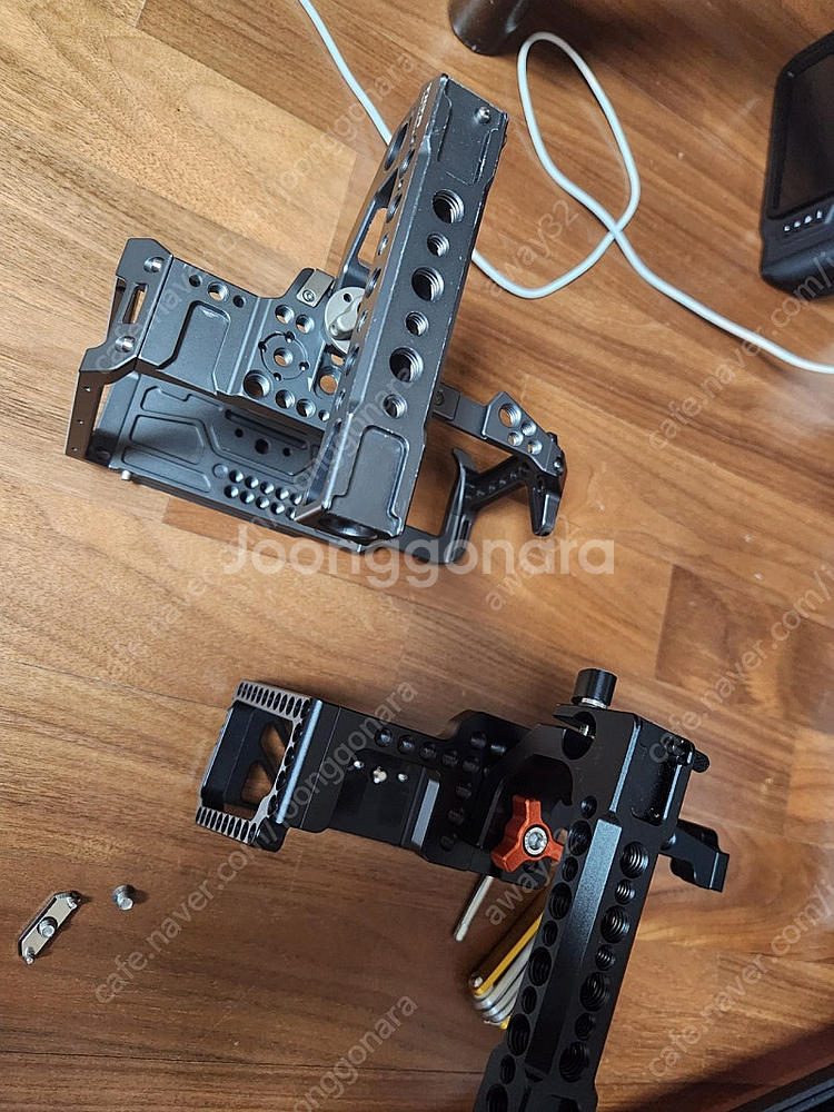bmpcc 4k 케이지 두개--0
