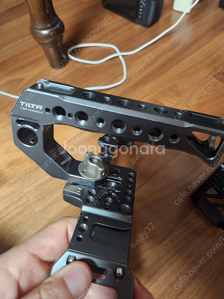 bmpcc 4k 케이지 두개--4