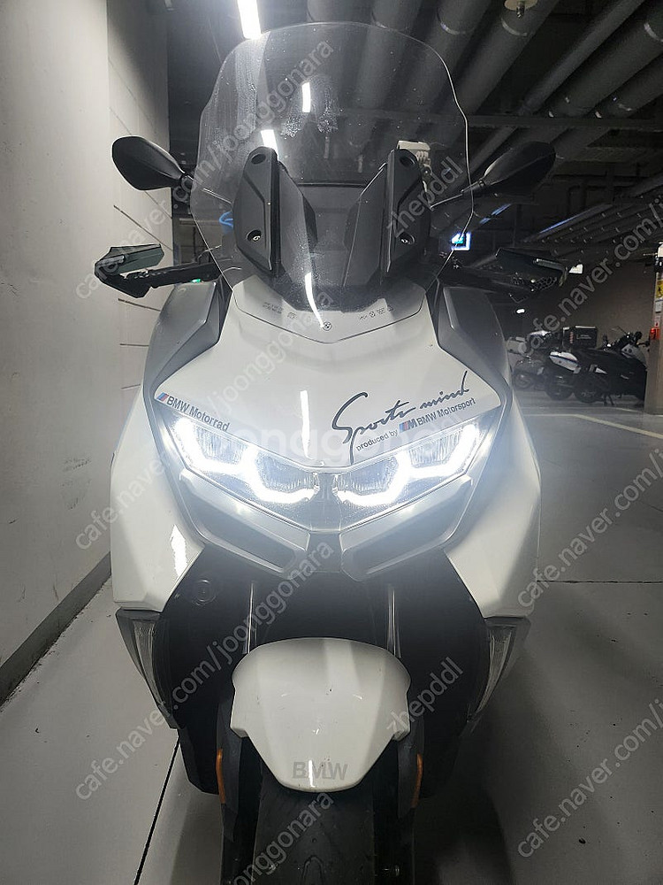bmw c400gt--2