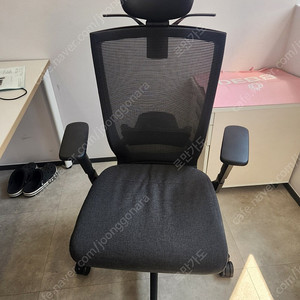 시디즈 SIDIZ T50 air HLDA 올블랙. 순정시트커버 포함.