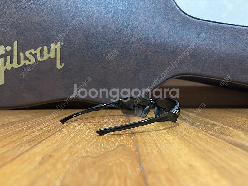 [오클리] 플락 베타 아이자켓 선글라스 (블랙)--2