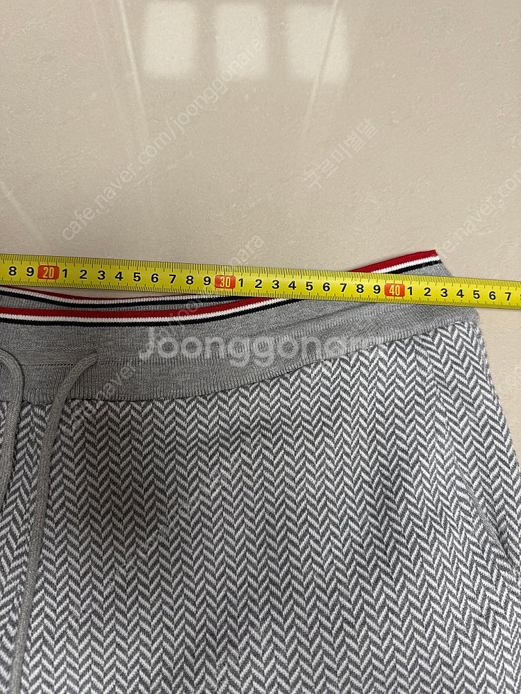 [3] 톰브라운 남성 그레이 조거팬츠 새상품--4
