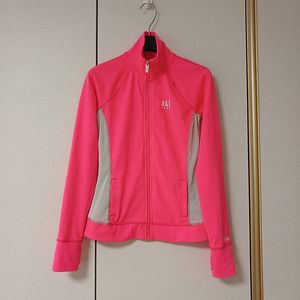 Abercrombie 애버크롬비 초등여아 래시가드 (10세 전후 M)