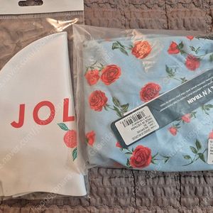 졸린 와일드로즈 개빈 30 & 글로리아 수모