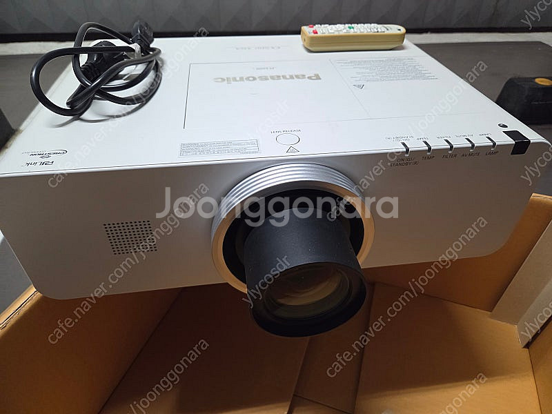 파나소닉 PT-EX500 판매합니다.--1