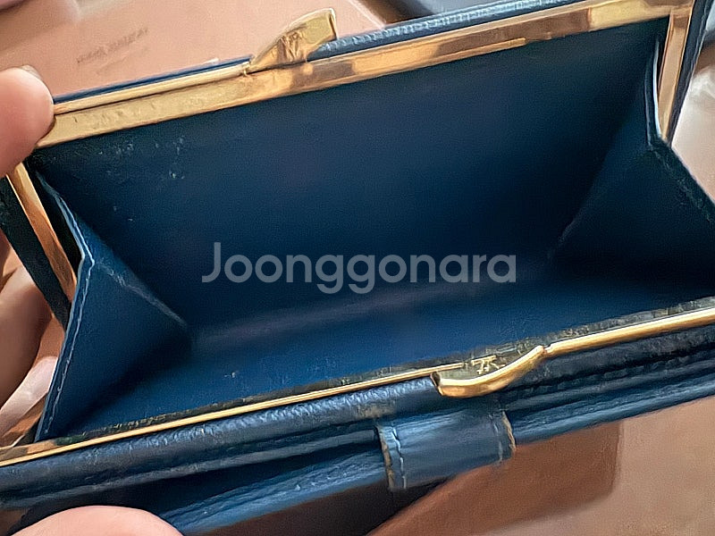 정품 루이비통 에삐 장지갑(택포)--2